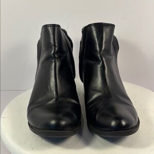 Lucky Brand Black Leather Bootie Sz 8 zippers on both sides Western Festival